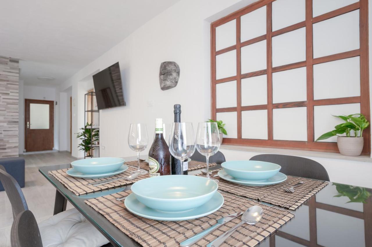 Visum Apartments Pula Ngoại thất bức ảnh
